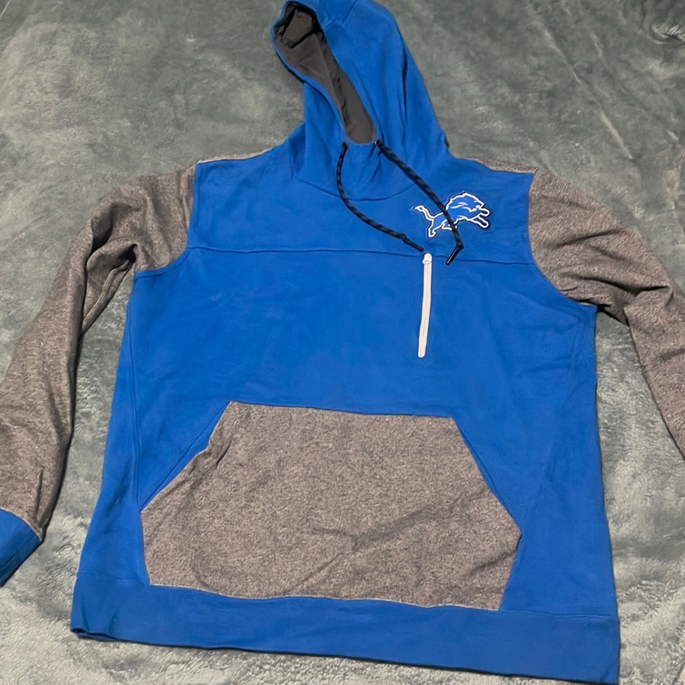 Nike Team Apparel Detroit Lions Sweatshirt.